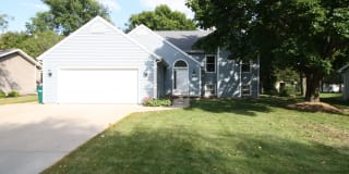 608 S Wild Rose Ln 608 S Wild Rose Ln Photo Gallery 1