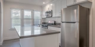 616-618 N. Alta Vista Blvd. 616-618 N. Alta Vista Blvd. Photo Gallery 1
