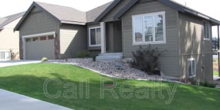 18026 N Division 18026 N Division Photo Gallery 1