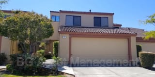 6 Aquamarine Court 6 Aquamarine Court Photo Gallery 1