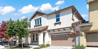 21 Angra Way, Gilroy, CA 95020 21 Angra Way, Gilroy, CA 95020 Photo Gallery 1