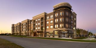 Summit at Stonebriar Summit at Stonebriar Photo Gallery 1