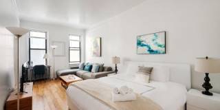 210 West 17th Street 210 West 17th Street Photo Gallery 1