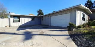 951 Wilson Ave. 951 Wilson Ave. Photo Gallery 1