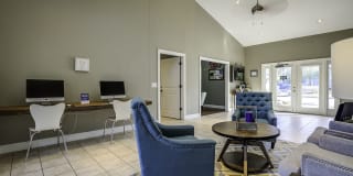 Silvana Oaks Silvana Oaks Photo Gallery 1