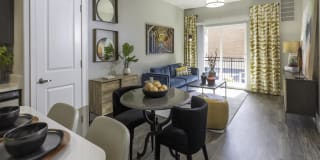 644 City Station 644 City Station Photo Gallery 1