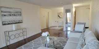 185 Quincy Shore Drive 185 Quincy Shore Drive Photo Gallery 1