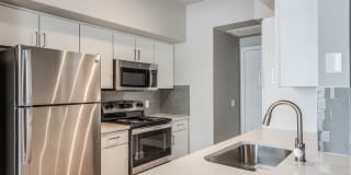 Knox at Westchase Knox at Westchase Photo Gallery 1