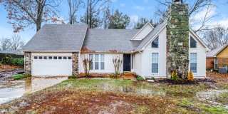8449 Chimneyrock Blvd 8449 Chimneyrock Blvd Photo Gallery 1