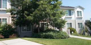 2807 SE 8th PL #1102 2807 SE 8th PL #1102 Photo Gallery 1