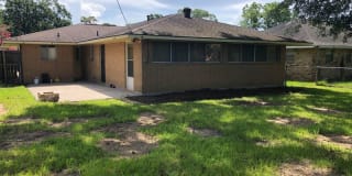 10411 W Almond Dr 10411 W Almond Dr Photo Gallery 1