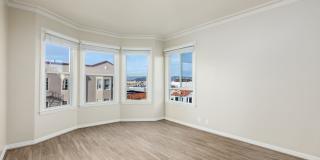 1690 NORTH POINT 1690 NORTH POINT Photo Gallery 1
