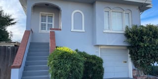 439 San Anselmo Avenue 439 San Anselmo Avenue Photo Gallery 1