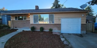 10811 55th Ave S 10811 55th Ave S Photo Gallery 1