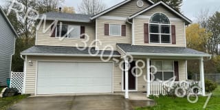8516 NE Sunnyside Dr 8516 NE Sunnyside Dr Photo Gallery 1