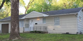 11405 Myrtle Avenue 11405 Myrtle Avenue Photo Gallery 1