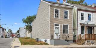 455 W College Ave 455 W College Ave Photo Gallery 1