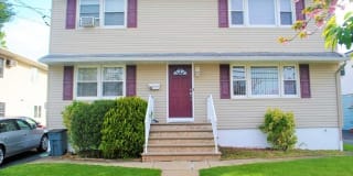 128 Garibaldi Avenue 128 Garibaldi Avenue Photo Gallery 1