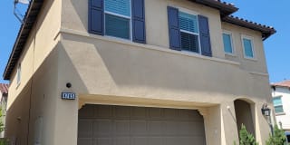 4765 Holly Ave 4765 Holly Ave Photo Gallery 1