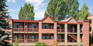 555 Gold Rivers Court 555 Gold Rivers Court Photo Gallery 1