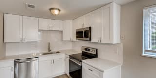 1723 N Robb St 1723 N Robb St Photo Gallery 1