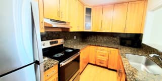 934 Peninsula Ave. #415 934 Peninsula Ave. #415 Photo Gallery 1