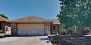 2211 Stonehaven 2211 Stonehaven Photo Gallery 1