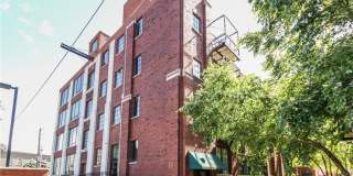 624 E Walnut Street 624 E Walnut Street Photo Gallery 1