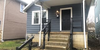 284 S Warren Ave 284 S Warren Ave Photo Gallery 1