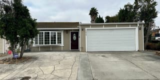 32949 Lake Mead Dr. 32949 Lake Mead Dr. Photo Gallery 1