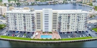 401 Golden Isles Dr 401 Golden Isles Dr Photo Gallery 1