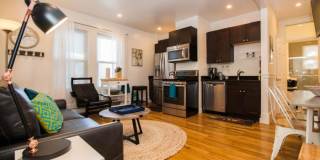 322 1/2 Western Ave. 322 1/2 Western Ave. Photo Gallery 1