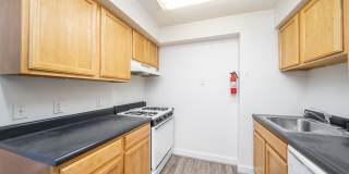 7430 BLVD EAST 7430 BLVD EAST Photo Gallery 1