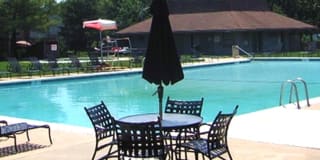 2000 Maplewood Dr 2000 Maplewood Dr Photo Gallery 1