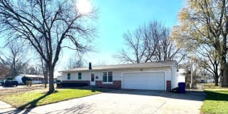 2115 N Pointe Ln. 2115 N Pointe Ln. Photo Gallery 1