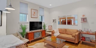 207 S 24TH 207 S 24TH Photo Gallery 1