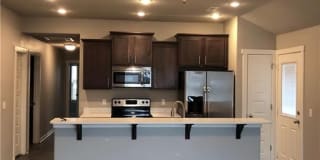 503 W Weymouth CT Unit #A 503 W Weymouth CT Unit #A Photo Gallery 1