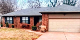 121 N. Grace Avenue 121 N. Grace Avenue Photo Gallery 1