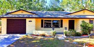 7439 Coventry Dr. 7439 Coventry Dr. Photo Gallery 1