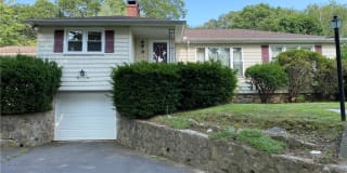 78 Mattatuck Road 78 Mattatuck Road Photo Gallery 1