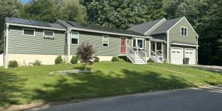 26 Kaye Cir. 26 Kaye Cir. Photo Gallery 1