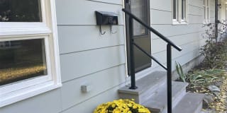 40 LORRAINE DRIVE 40 LORRAINE DRIVE Photo Gallery 1