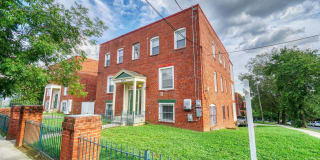 2801 JASPER STREET SE 2801 JASPER STREET SE Photo Gallery 1