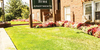 New Brunswick Arms Apartments New Brunswick Arms Apartments Photo Gallery 1