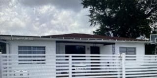 2467 NW 95th Ter 2467 NW 95th Ter Photo Gallery 1