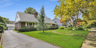 508 Crescent Parkway 508 Crescent Parkway Photo Gallery 1