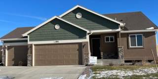 805 E Maybell Dr 805 E Maybell Dr Photo Gallery 1
