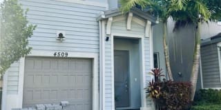 4509 NW 48th Ter 4509 NW 48th Ter Photo Gallery 1