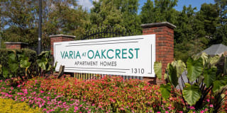 Varia at Oakcrest Varia at Oakcrest Photo Gallery 1