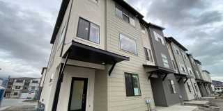 532 S 1040 W 532 S 1040 W Photo Gallery 1
